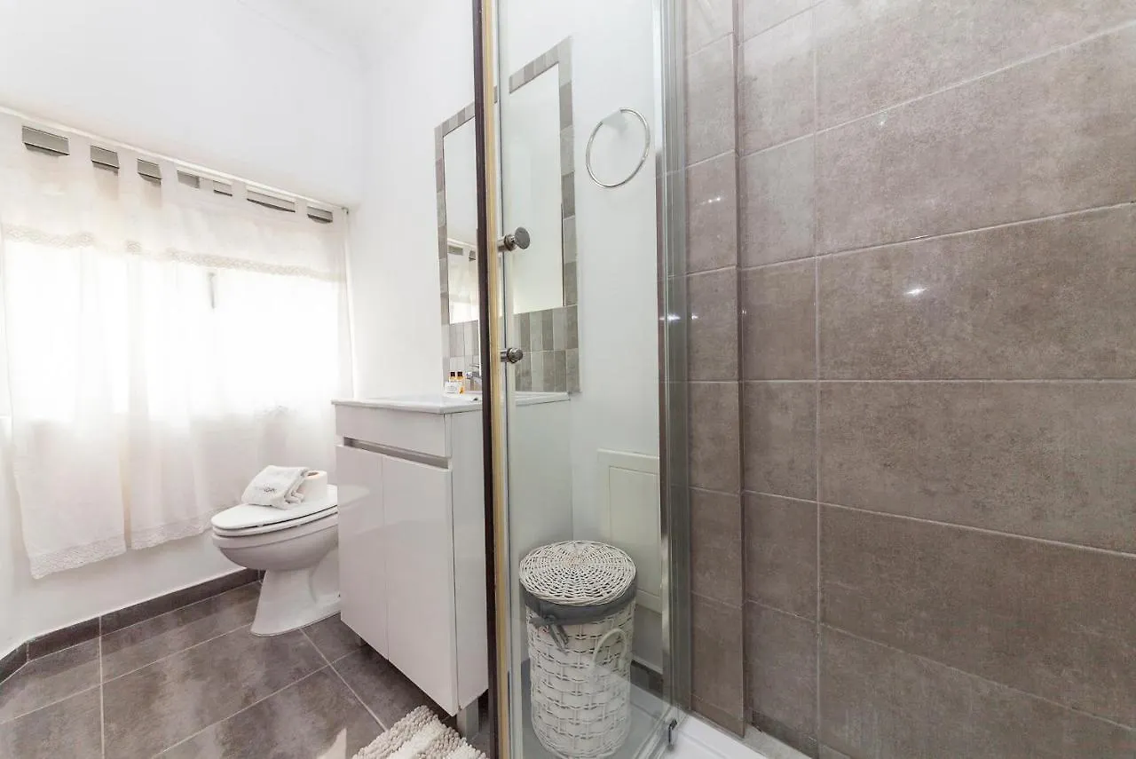 A43 - Castle Arch Apartment Lagos 0*,  Portugal