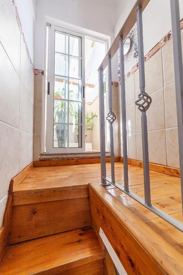 A43 - Castle Arch Apartment Lagos 0*,  Portugalsko